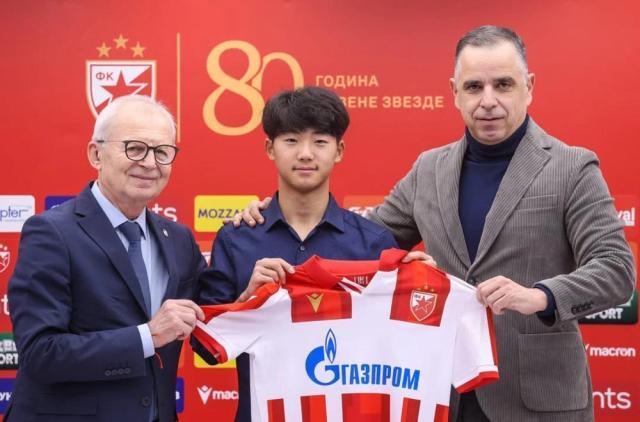 世界杯官方会员-揭秘红星启航万“项”更新：一条务实留洋路径的探索