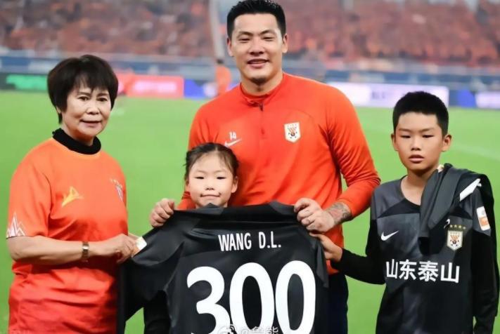 World Cup注册-大连英博门将位置或迎来新大鱼首秀，踢上港就将亮相，值得期待